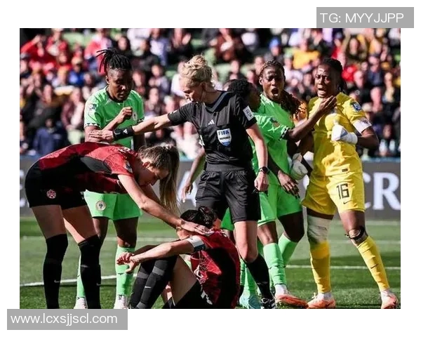 加拿大女足迎战喀麦隆女足精彩对决展现国际足球魅力与实力较量 加拿大女足迎战喀麦隆女足精彩对决展现国际足球魅力与实力较量