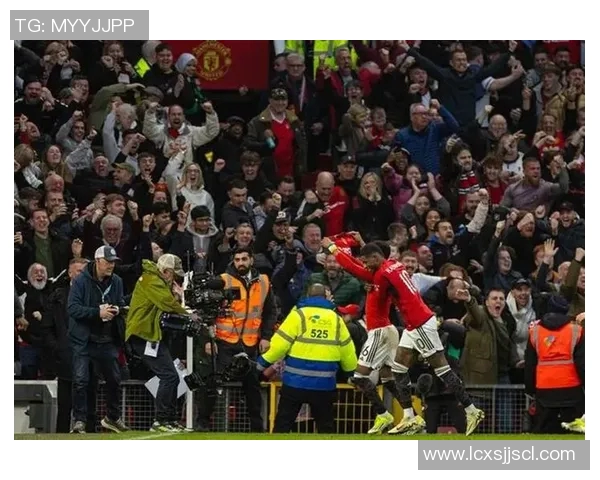 曼联与利物浦对决前瞻分析揭示双方战术与球员状态 曼联与利物浦对决前瞻分析揭示双方战术与球员状态