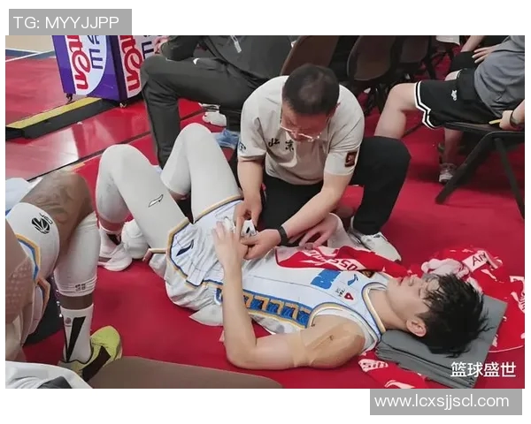 曾凡博:从青涩新星到篮球场上的闪耀之星的成长之路与未来展望