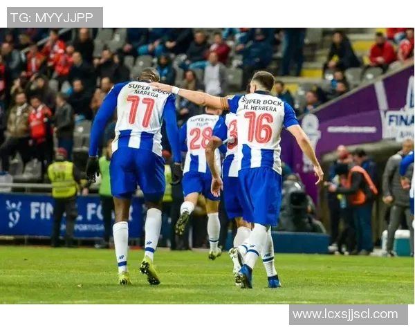 米兰德比欧冠大战门票价格飙升至历史新高达1万欧元引发关注 米兰德比欧冠大战门票价格飙升至历史新高达1万欧元引发关注