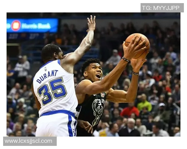 老虎竞技与戈多伊的激烈对决揭示足球战术的精彩碰撞与球队实力的较量 老虎竞技与戈多伊的激烈对决揭示足球战术的精彩碰撞与球队实力的较量