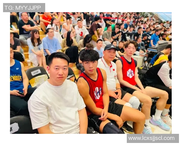 陈林坚的成长之路与职业生涯探索:从青涩少年到篮球场上的闪耀明星 陈林坚的成长之路与职业生涯探索:从青涩少年到篮球场上的闪耀明星