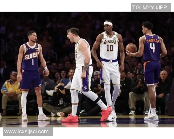 太阳队与湖人激战正酣谁能在这场对决中笑到最后