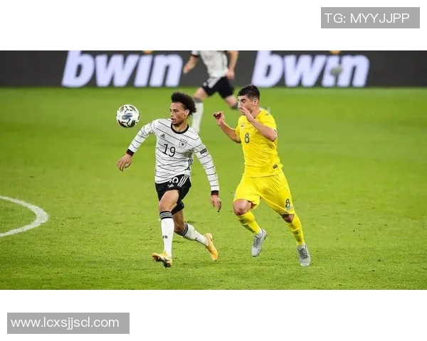 日本与乌克兰友谊赛精彩对决展现足球魅力与团队精神